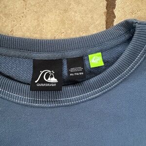 Quicksilver Crewneck sweatshirt